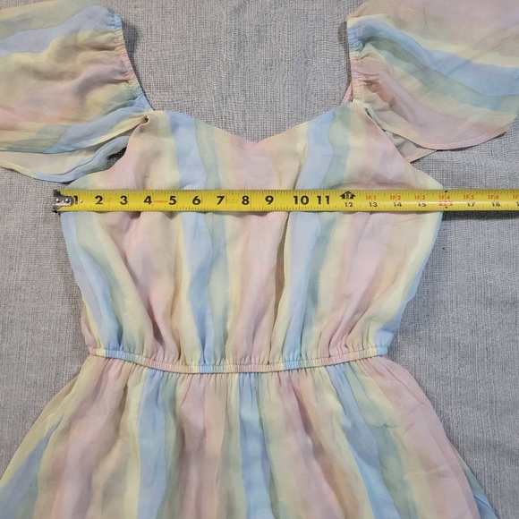 Andree By Unit Small Womens Dress Pastel Rainbow Flutter Sleeve Flowy EUC - Picture 8 of 13